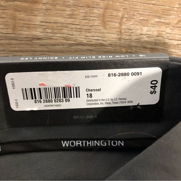 Worthington Women’s Gray Low rise Slim Fit Pants, size 18 - Picture 7 of 10